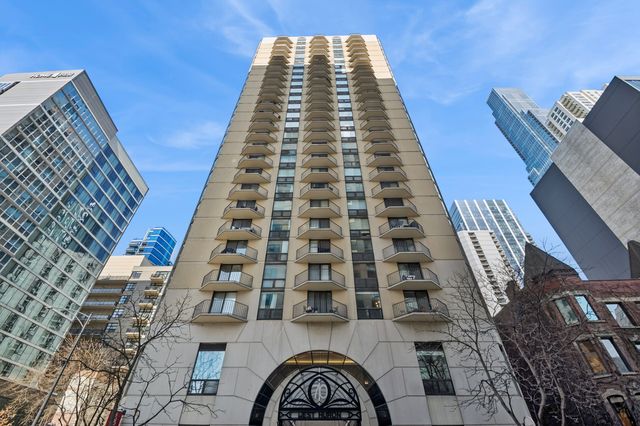 70 W Huron Street 1704, Chicago, IL 60654