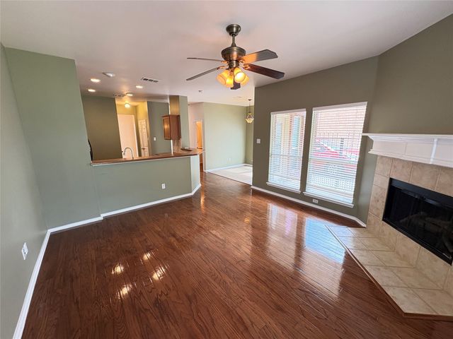 106 Constitution Drive, Euless, TX 76040