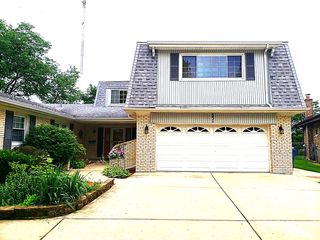 831 W Heritage Drive 2, Addison, IL 60101