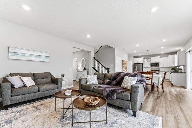 7385 203rd Street W, Lakeville, MN 55044