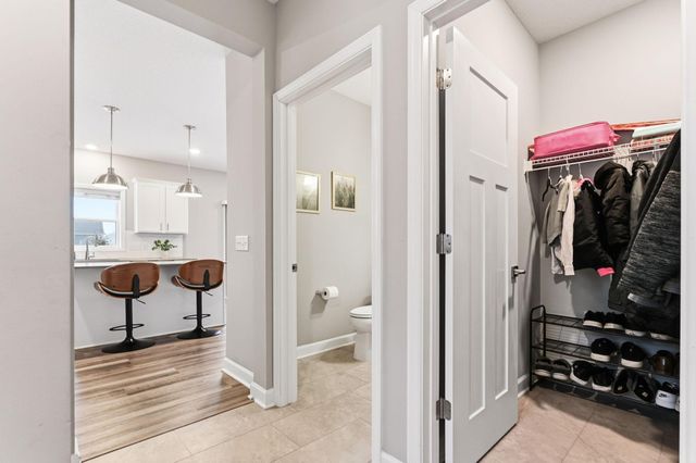 7385 203rd Street W, Lakeville, MN 55044