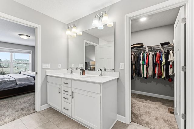 7385 203rd Street W, Lakeville, MN 55044