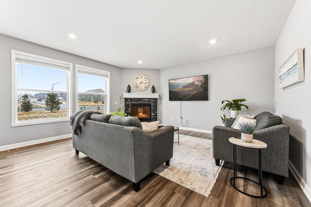 7385 203rd Street W, Lakeville, MN 55044