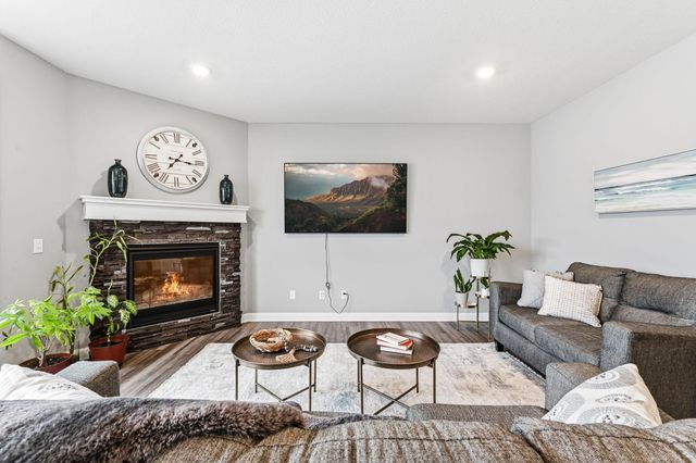 7385 203rd Street W, Lakeville, MN 55044