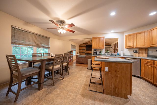 1707 ALASKA CT, Columbia, MO 65202