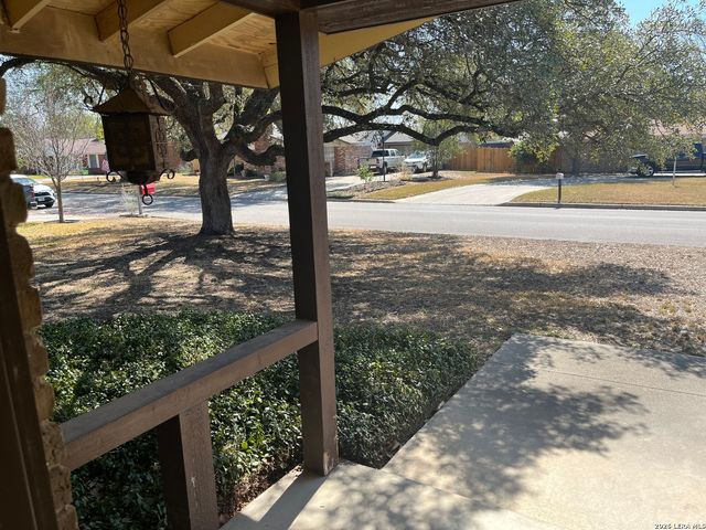 425 Driftwind, Windcrest, TX 78239