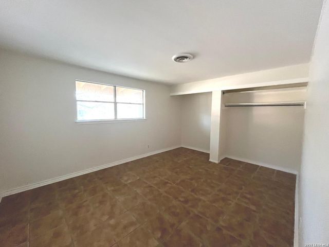 425 Driftwind, Windcrest, TX 78239