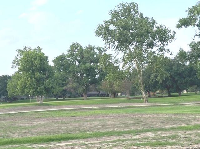 425 Driftwind, Windcrest, TX 78239