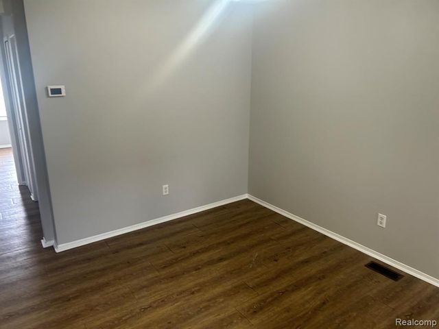 23312 Cornerstone Village Drive, Southfield, MI 48075