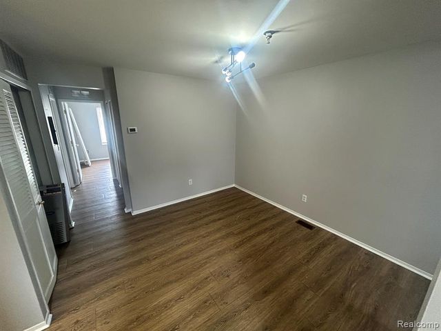 23312 Cornerstone Village Drive, Southfield, MI 48075