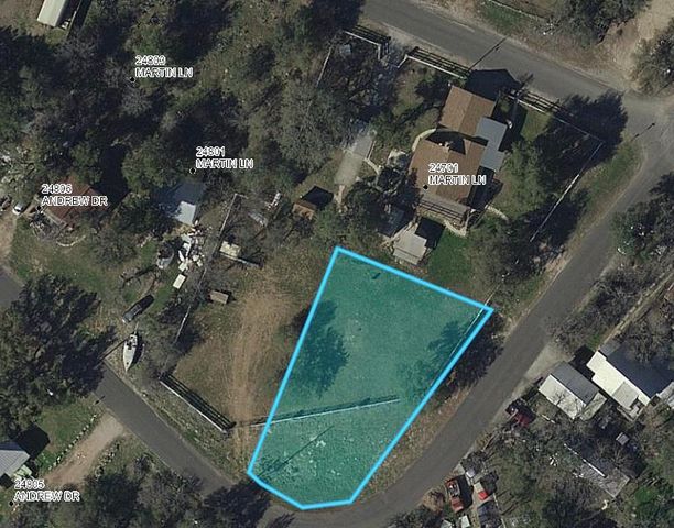 001 Martin LN, Spicewood, TX 78669