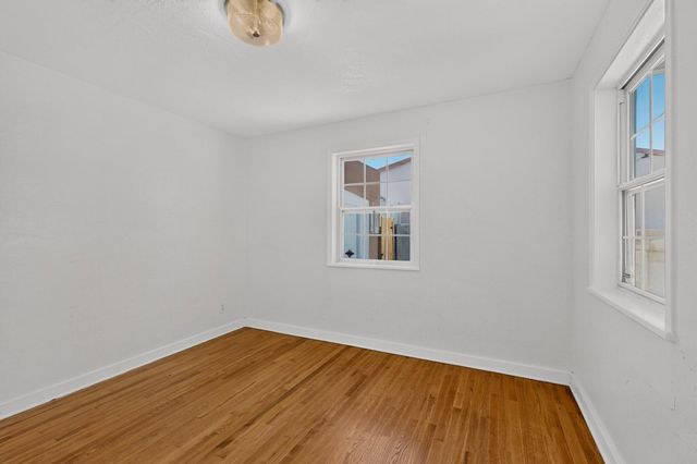 423 Alcazar Street NE, Albuquerque, NM 87108
