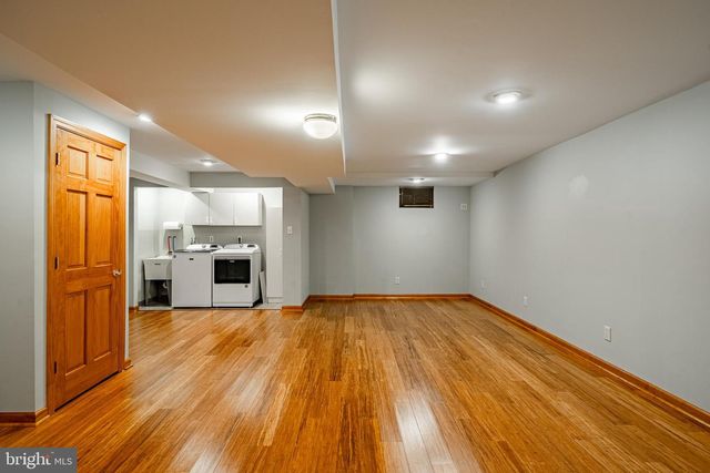 41 W HILLCREST AVENUE, Havertown, PA 19083