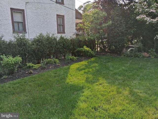 41 W HILLCREST AVENUE, Havertown, PA 19083