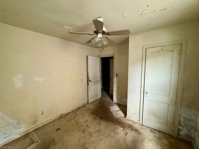 1152 22nd ST, Newport News, VA 23607