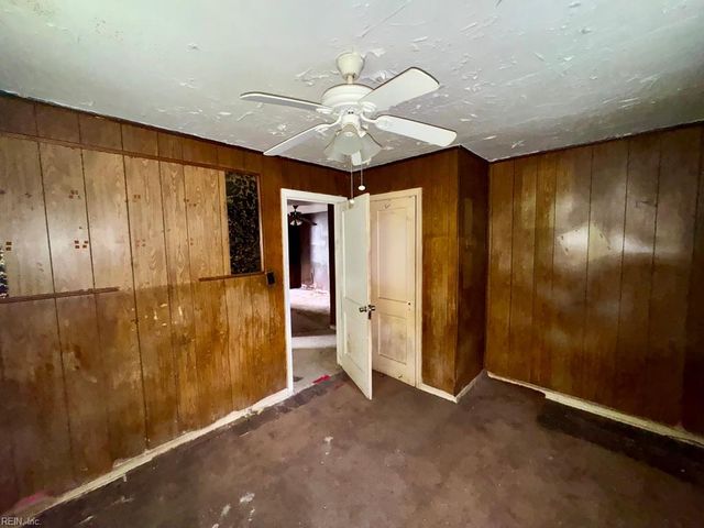 1152 22nd ST, Newport News, VA 23607