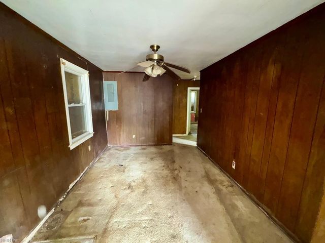 1152 22nd ST, Newport News, VA 23607