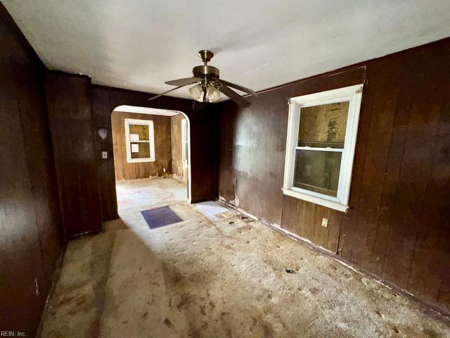 1152 22nd ST, Newport News, VA 23607