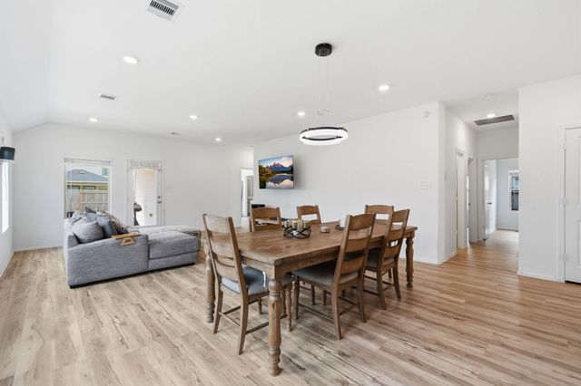 2822 Paradise Ridge Way, Conroe, TX 77301