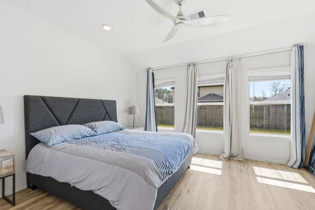 2822 Paradise Ridge Way, Conroe, TX 77301