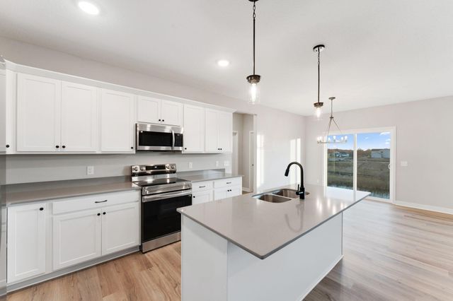 7460 171st Lane NW, Ramsey, MN 55303