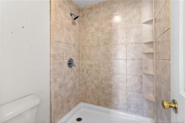 5008 Shimmer Drive, Fayetteville, NC 28304