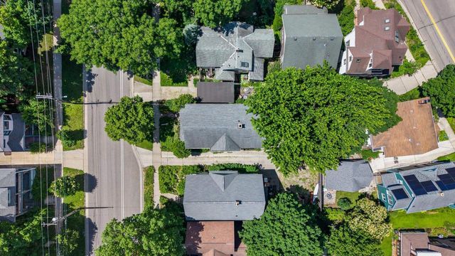 1010 E Gorham Street, Madison, WI 53703