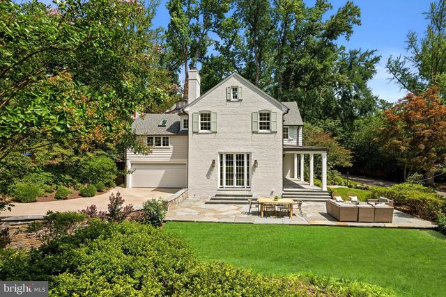 2900 GLOVER DR NW, Washington, DC 20016