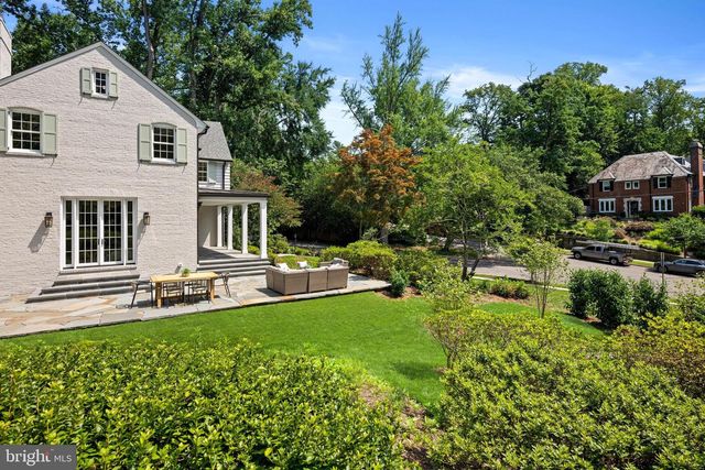 2900 GLOVER DR NW, Washington, DC 20016