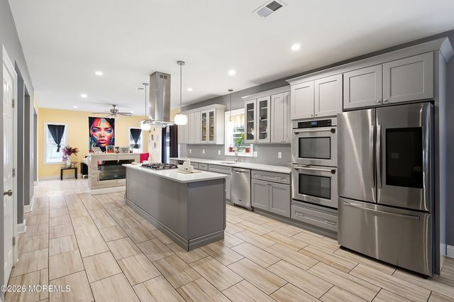 40 Gunning River Road, Barnegat, NJ 08005