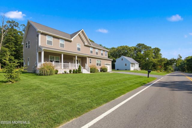 40 Gunning River Road, Barnegat, NJ 08005