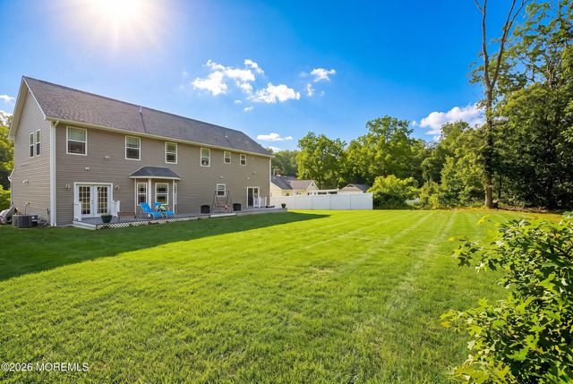 40 Gunning River Road, Barnegat, NJ 08005