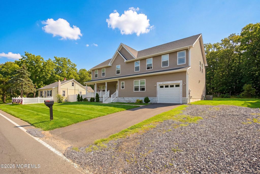 40 Gunning River Road, Barnegat, NJ 08005