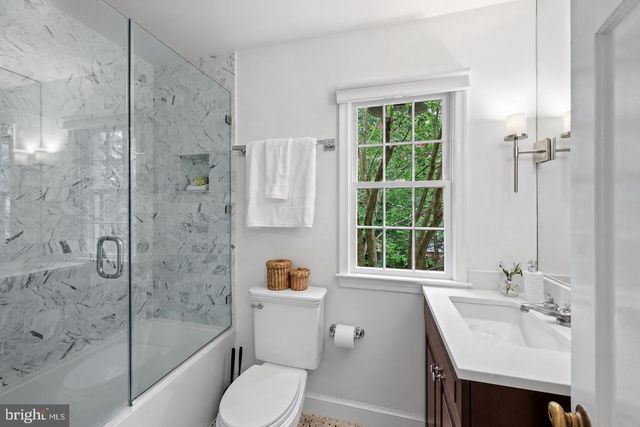 5106 DUVALL DR, Bethesda, MD 20816