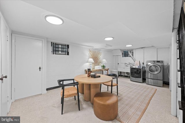 5106 DUVALL DR, Bethesda, MD 20816