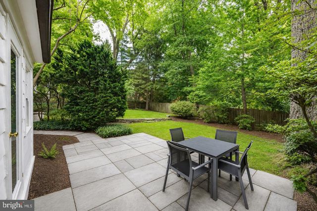 5106 DUVALL DR, Bethesda, MD 20816