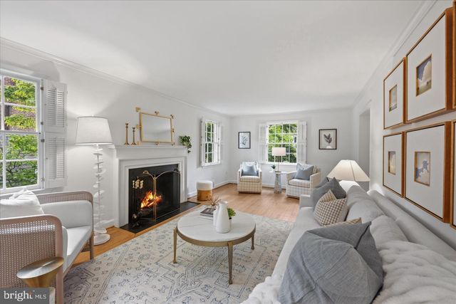 5106 DUVALL DR, Bethesda, MD 20816