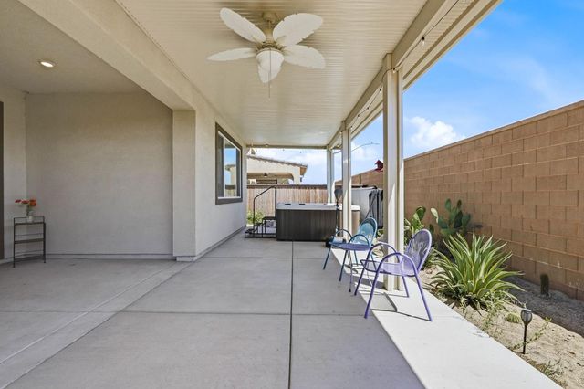 3912 Azul Way, Sacramento, CA 95835
