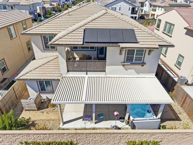 3912 Azul Way, Sacramento, CA 95835