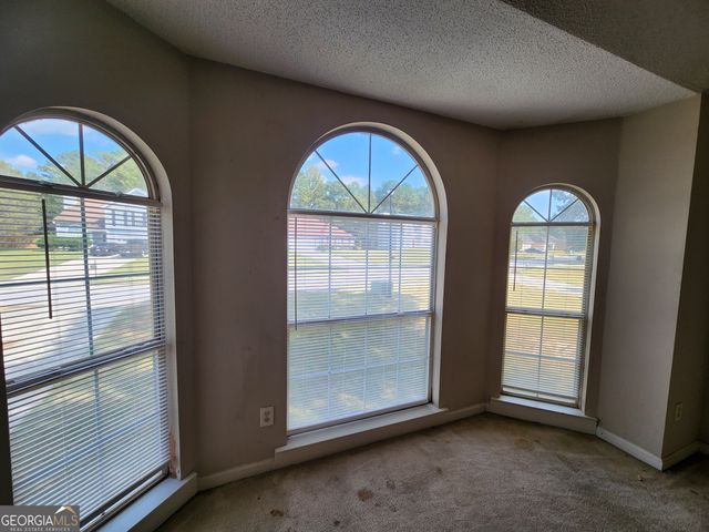 8218 Mahogany Lane, Lithonia, GA 30058