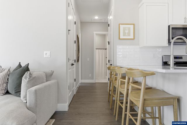 5424 49th Av NE, Salem, OR 97305