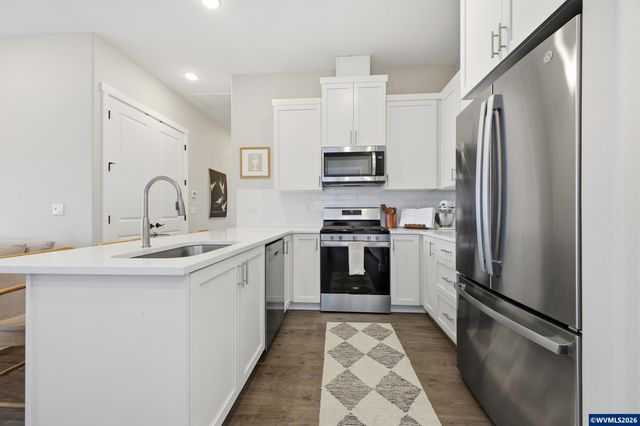 5424 49th Av NE, Salem, OR 97305