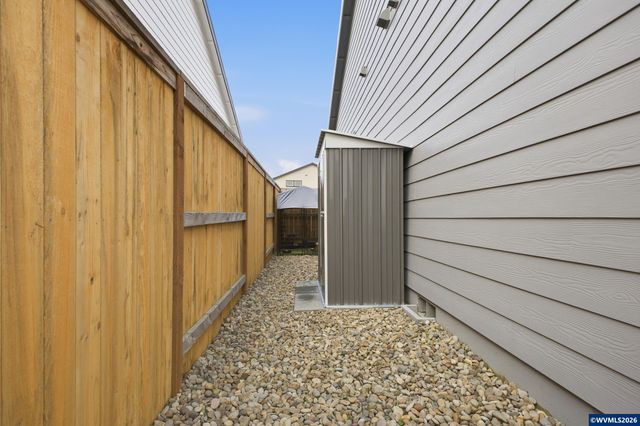 5424 49th Av NE, Salem, OR 97305