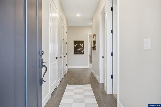 5424 49th Av NE, Salem, OR 97305