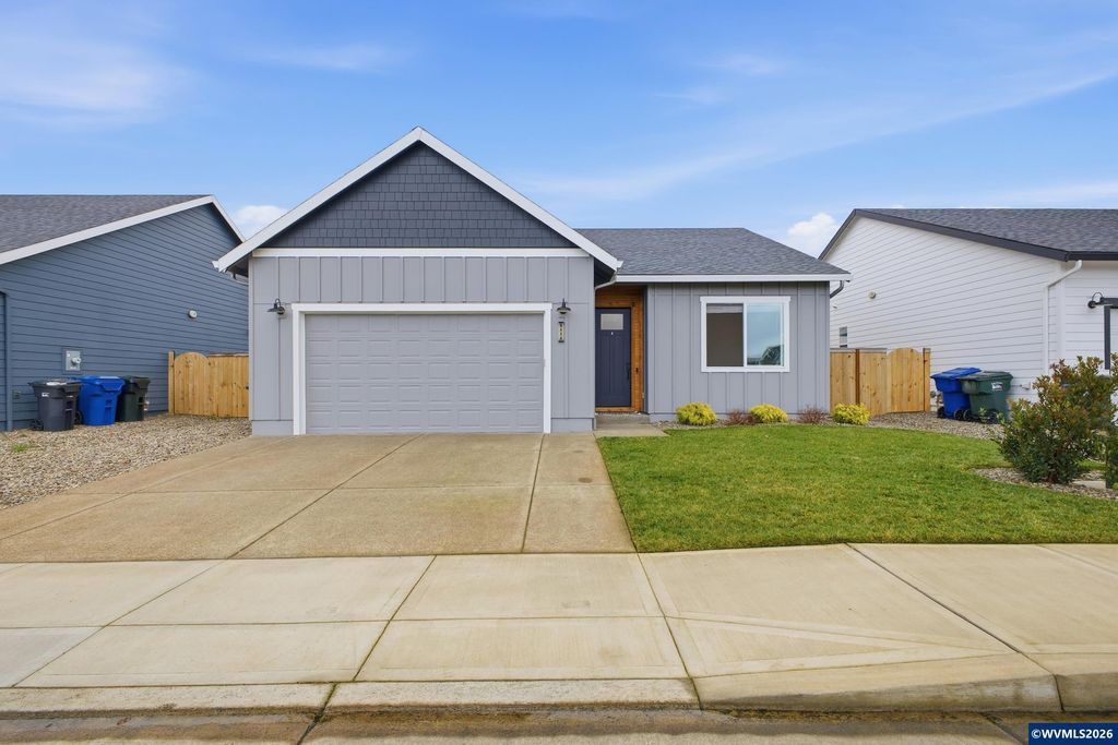 5424 49th Av NE, Salem, OR 97305