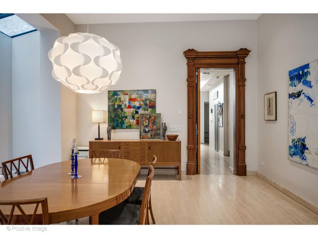 1434 N Dearborn Street, Chicago, IL 60610