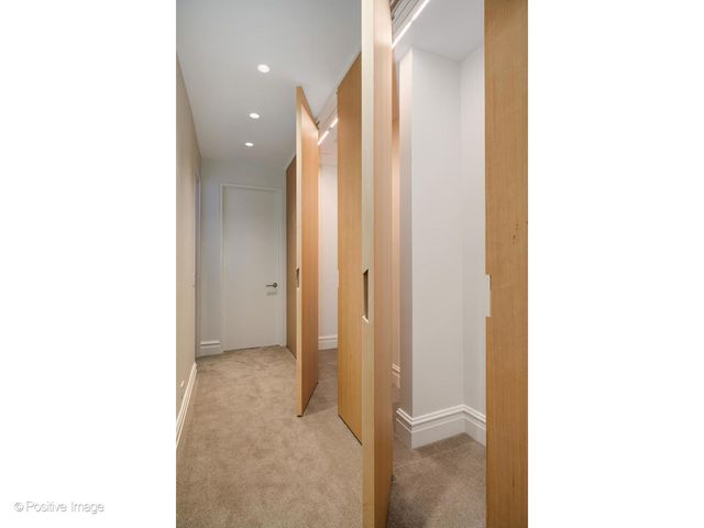 1434 N Dearborn Street, Chicago, IL 60610