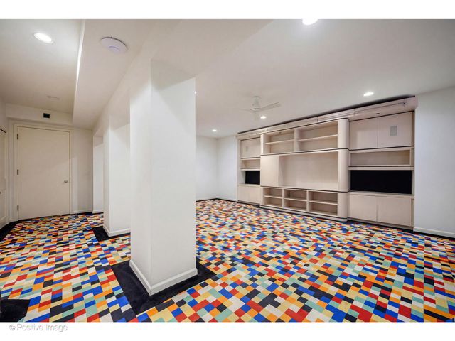 1434 N Dearborn Street, Chicago, IL 60610