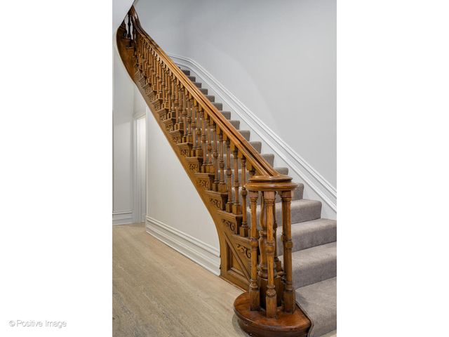 1434 N Dearborn Street, Chicago, IL 60610