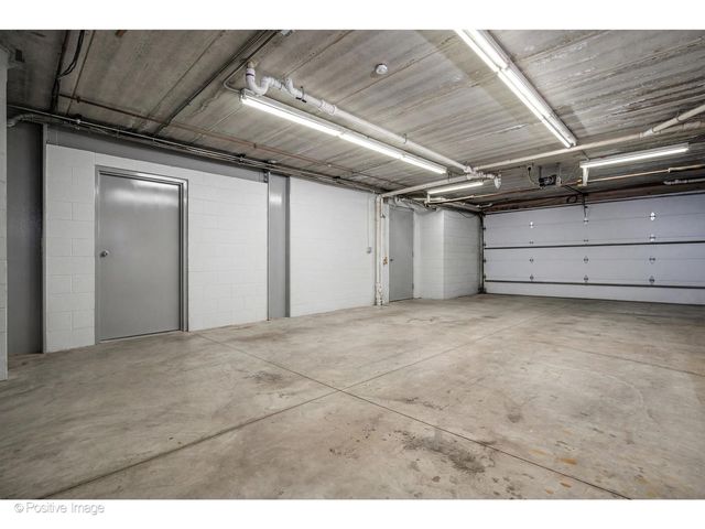 1434 N Dearborn Street, Chicago, IL 60610